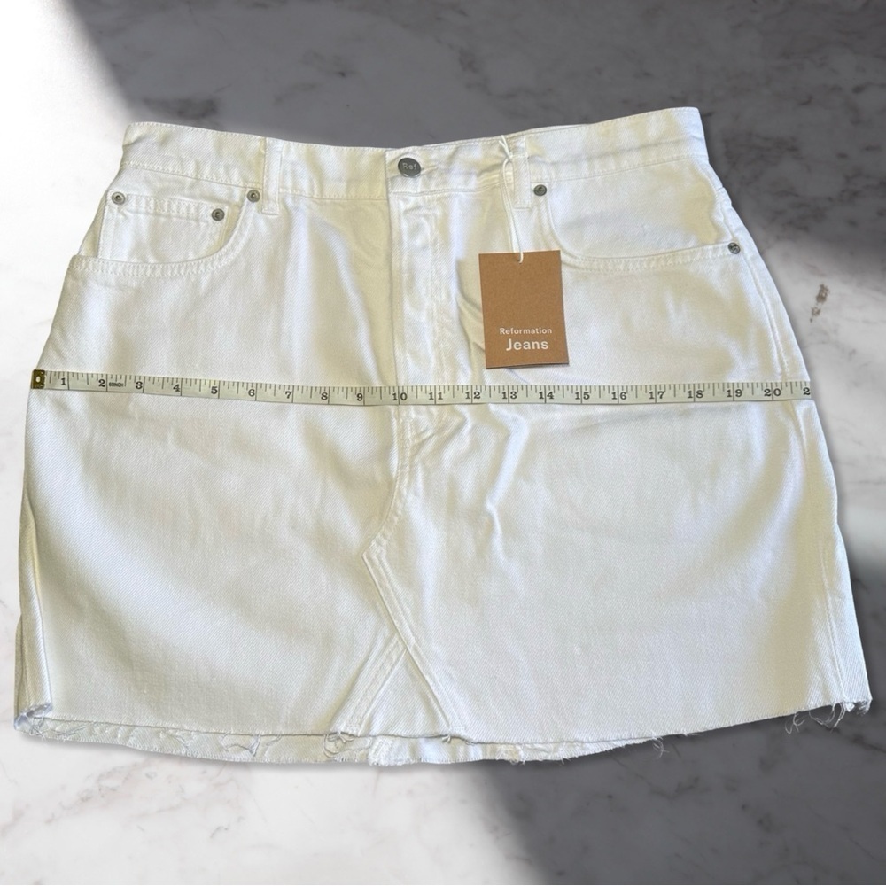 Reformation Cherry Denim Mini Skirt In White Size 31 - Picture 10 of 14